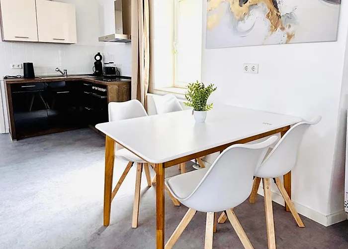 דירה Sh-apartments-stilvolles In Der Altstadt ארפורט